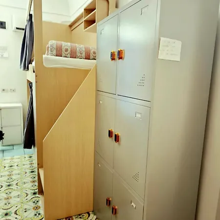Brikette Hostel *