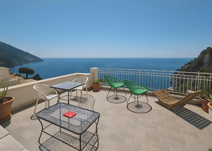 Brikette Hostel Positano