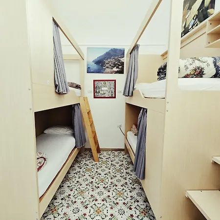 Brikette Ostello Positano