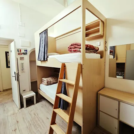 Hostel Brikette